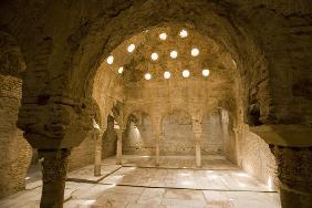 Steam Room in the Arab Baths, Granada (photo) 
