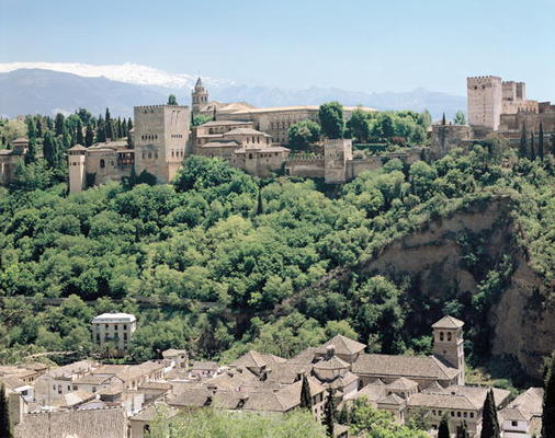 View of the Palace of the Alhambra from the north-east, 14th-16th century (photo) de Spanish School