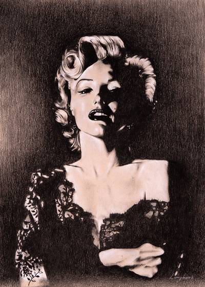 Marilyn Monroe en traje de noche