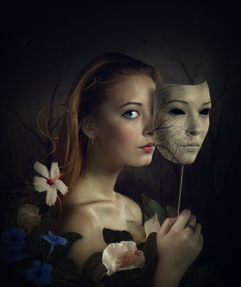 Under the mask de Svetlana Melik-Nubarova