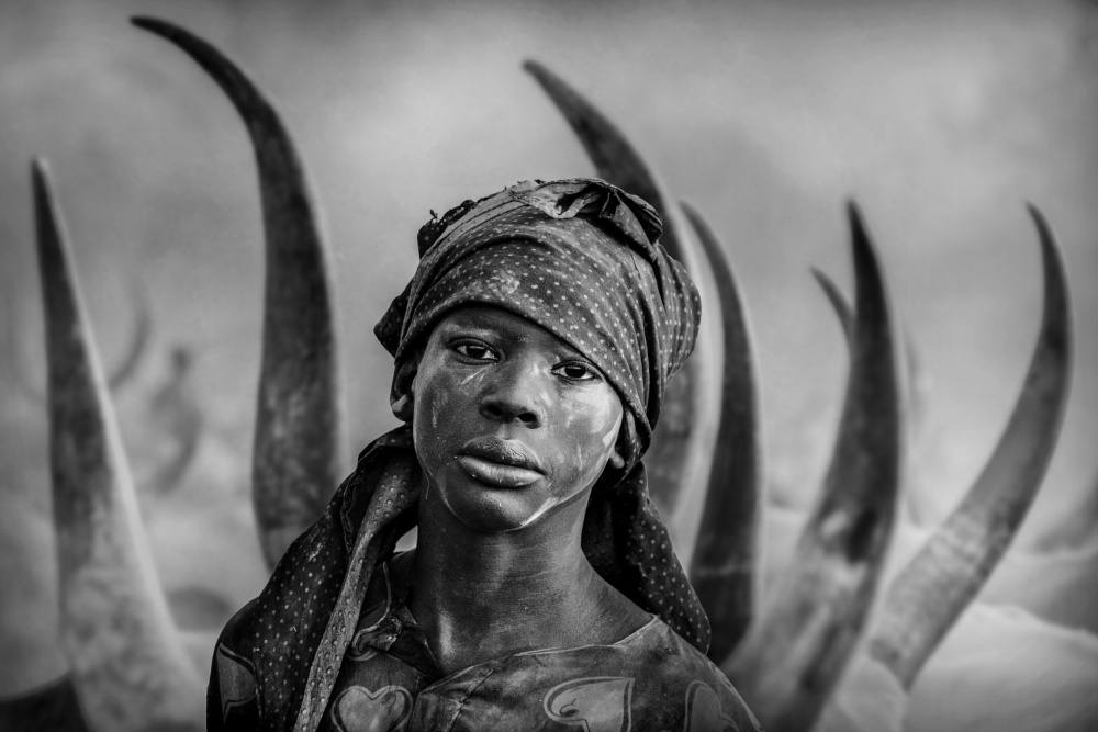 Boy of Mundari, South Sudan de Svetlin Yosifov