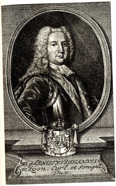 Portrait of Ernst Johann von Biron (1690-1772), Duke of Courland and Semigallia and regent of the Ru de Unbekannter Künstler