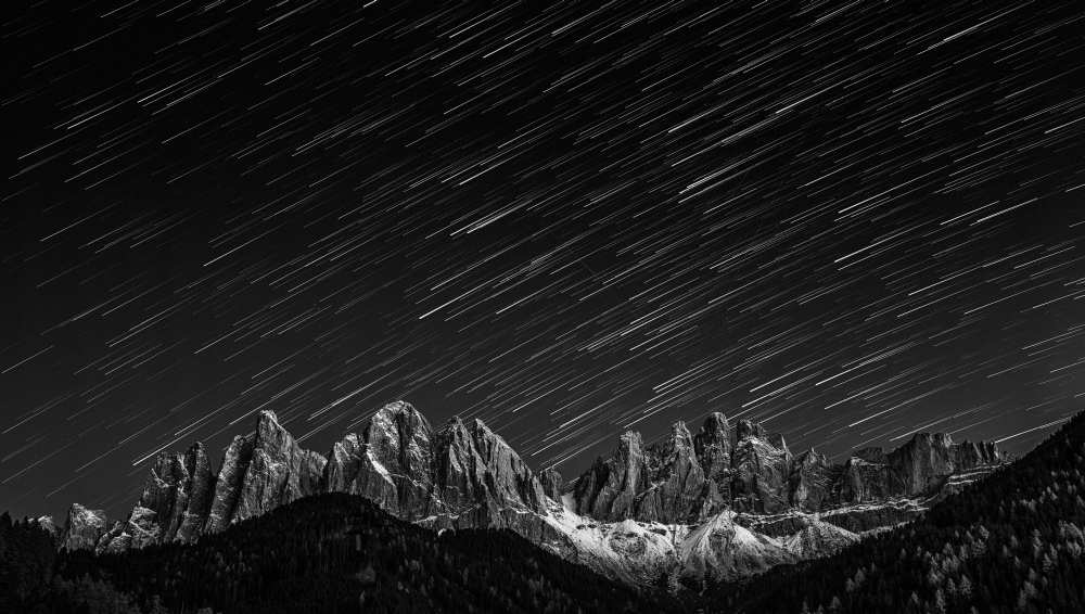 Starfall in the Dolomites de Valeriy Shcherbina